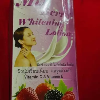 Sac, savon , huile de corps , boîte à bijoux 