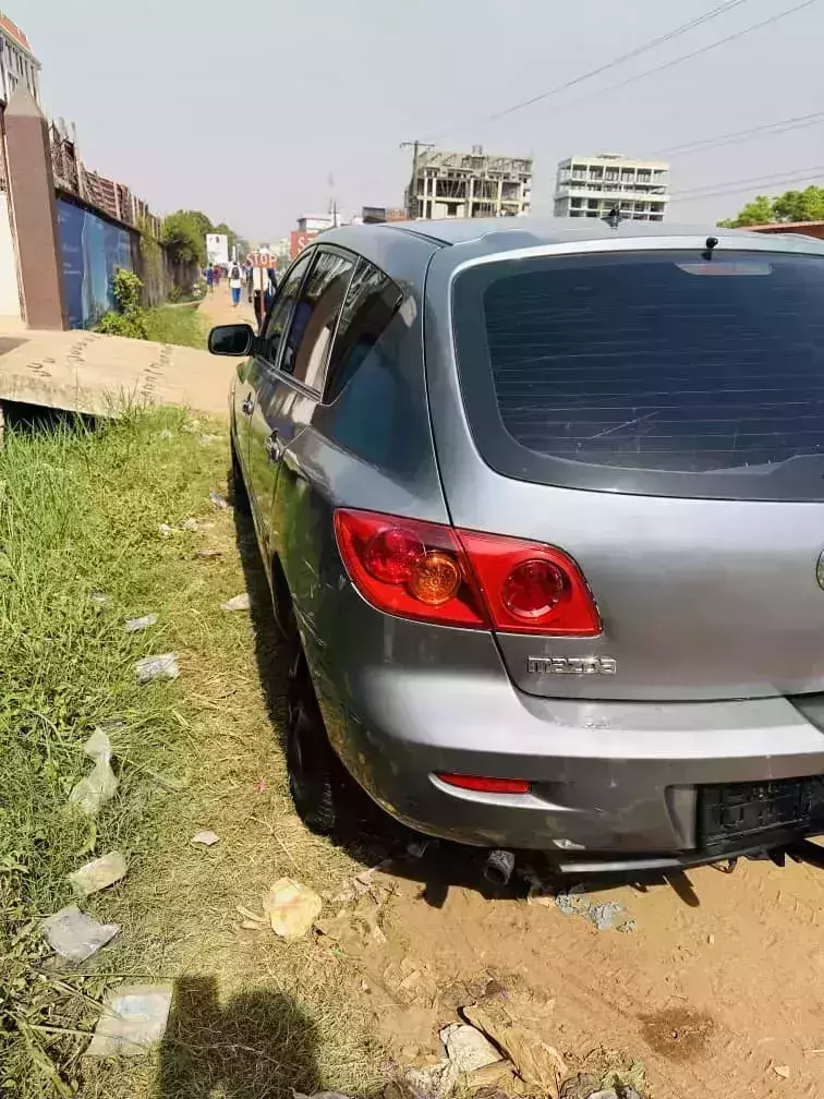 Mazda 3 climatisé à vendre