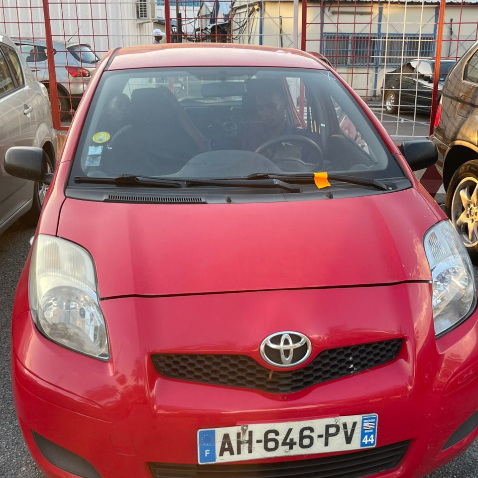 Toyota yaris 