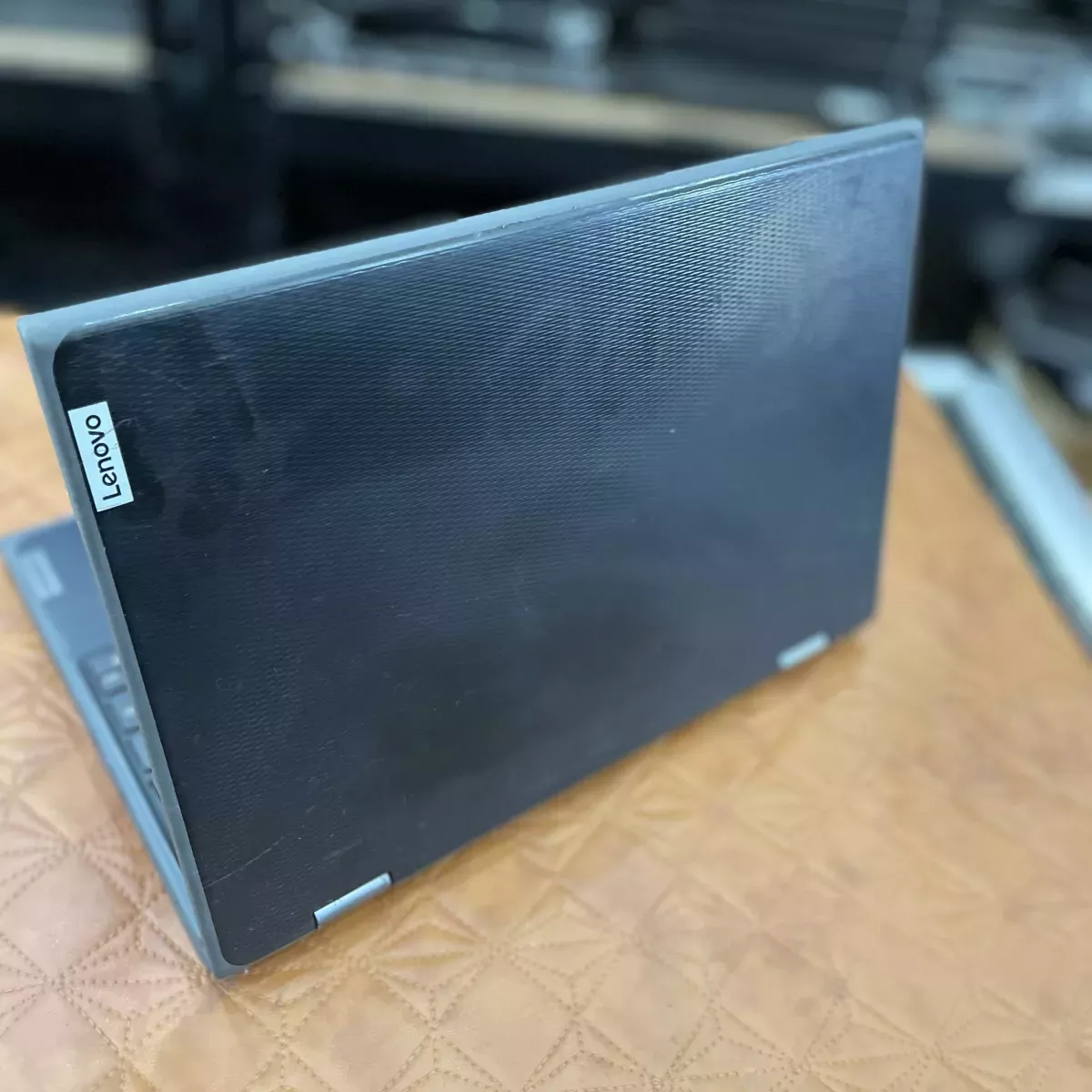 LENOVO 300ep