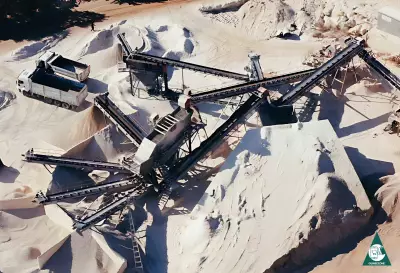 Méga Installations de Concassage et de Criblage