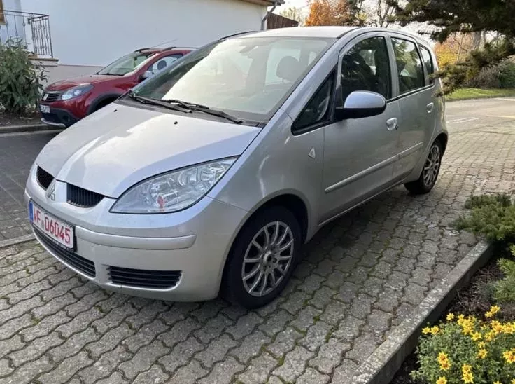 Mitsubishi COLT