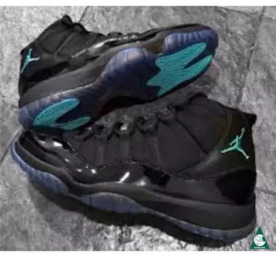 Chaussures originales